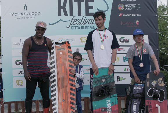 Dante Romeo Marrero vince la gara TT:R al Kite Festival Città di Roma